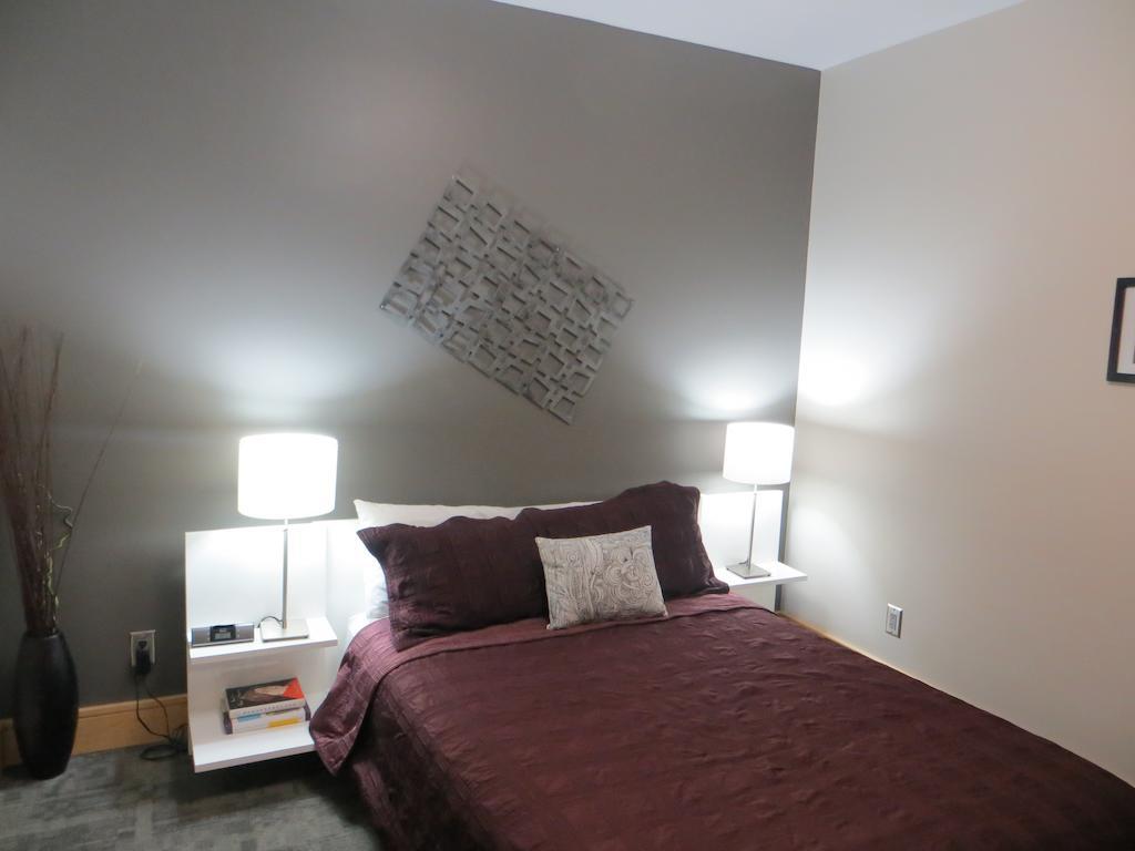 Suites At 118 Bloomington Rum bild